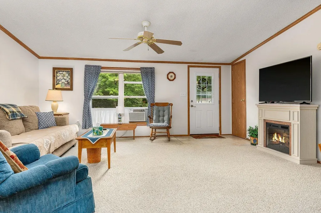 84 Briarwood Road Lebanon ME 04027
