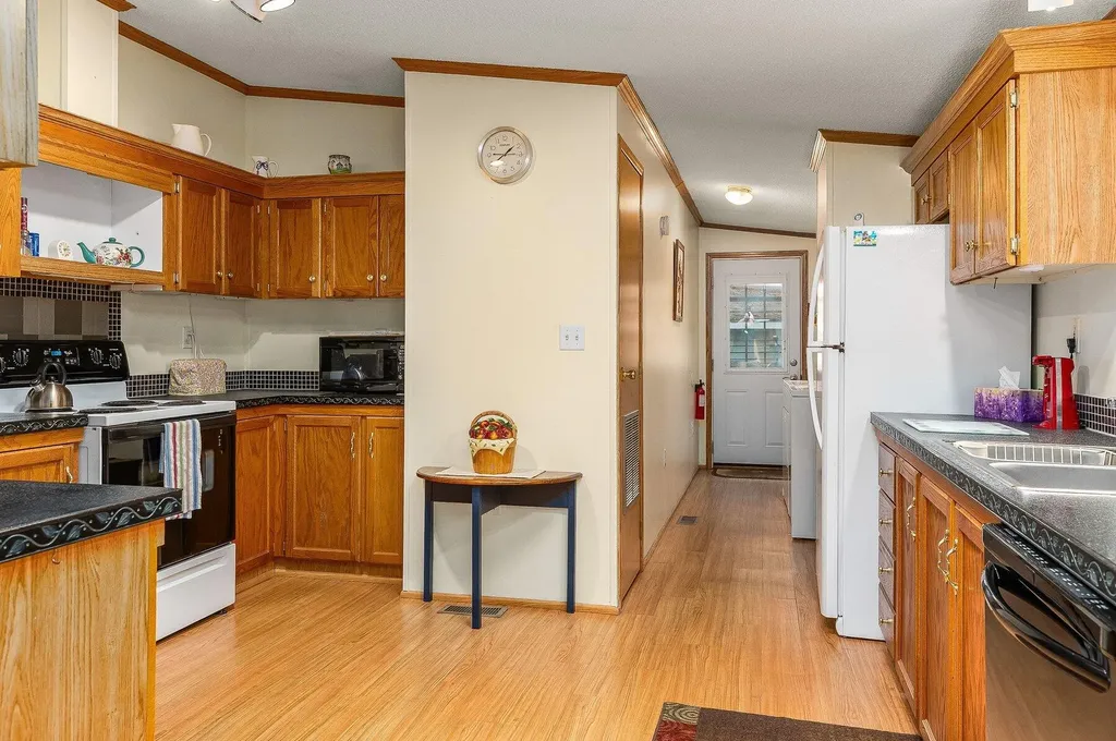 84 Briarwood Road Lebanon ME 04027