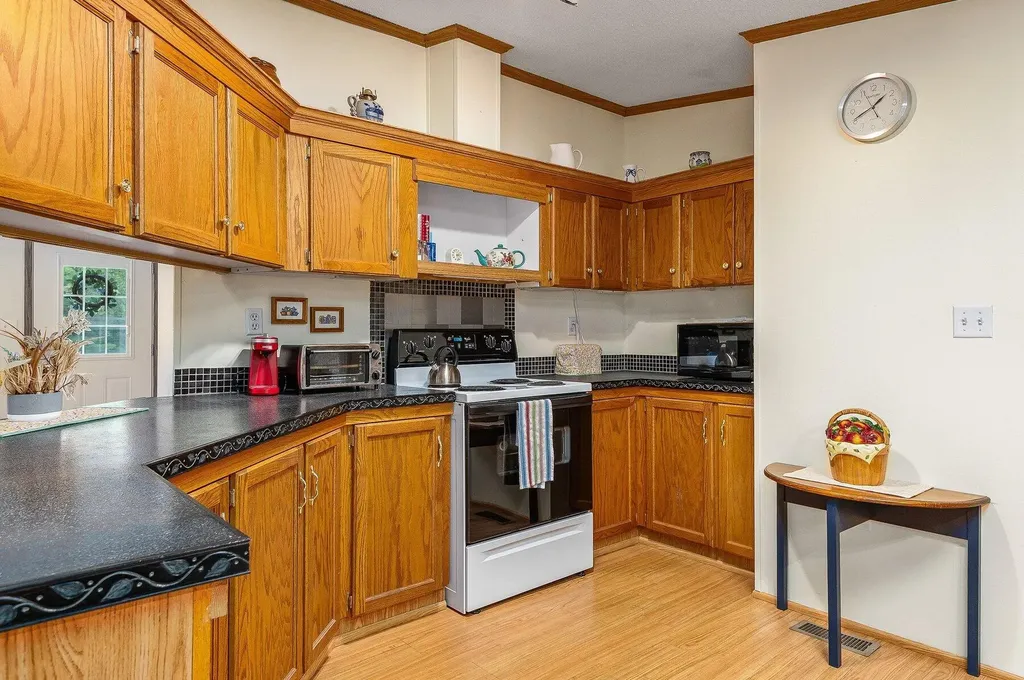 84 Briarwood Road Lebanon ME 04027