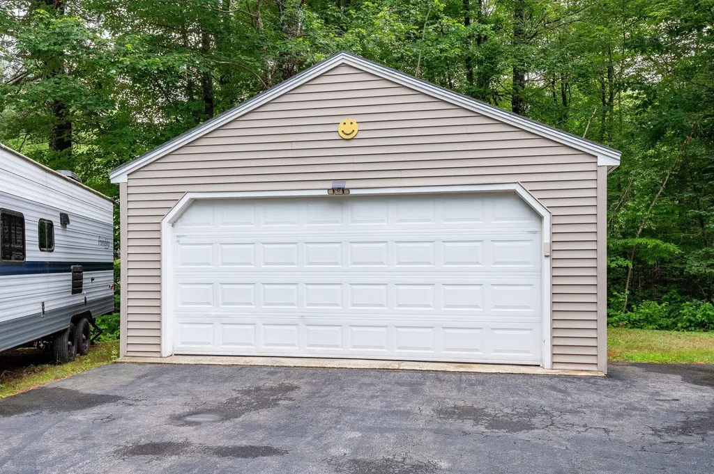 84 Briarwood Road Lebanon ME 04027