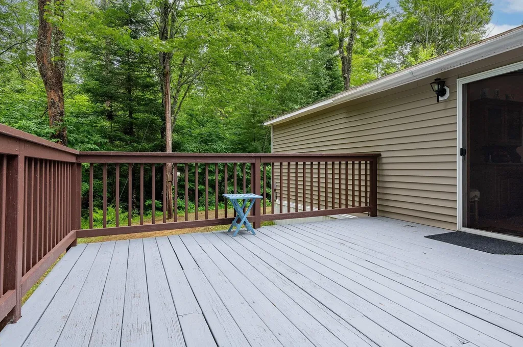 84 Briarwood Road Lebanon ME 04027