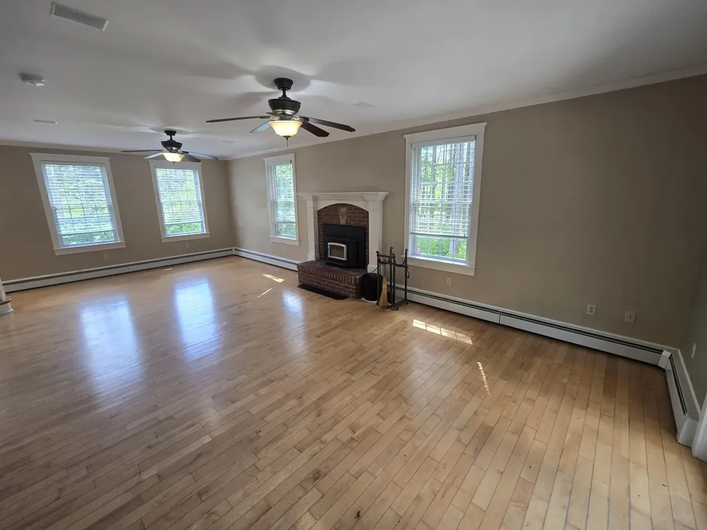 34 Jacob's Way Trenton ME 04605