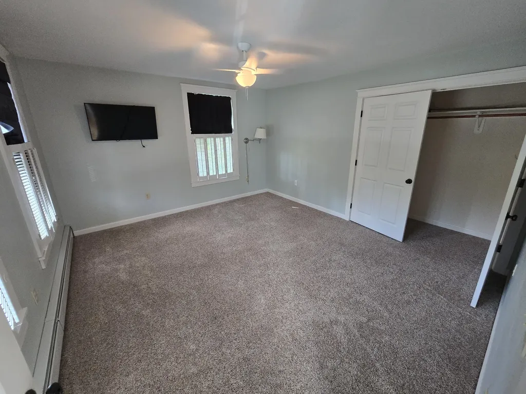 34 Jacob's Way Trenton ME 04605