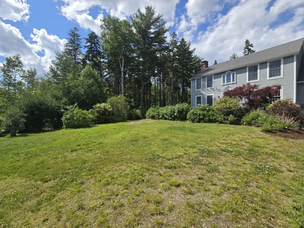 34 Jacob's Way Trenton ME 04605