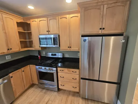34 Jacob's Way Trenton ME 04605