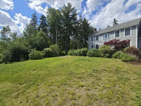 34 Jacob's Way Trenton ME 04605