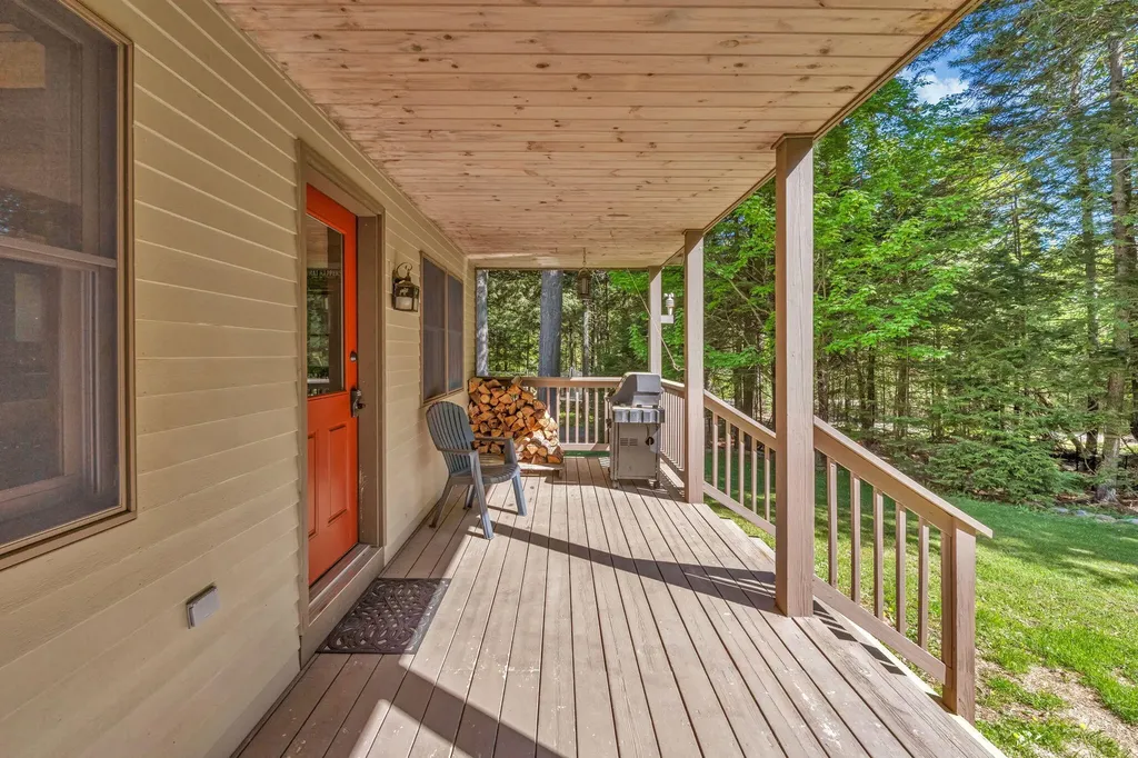 7 Pioneer Road Moosehead Junction Twp ME 04441