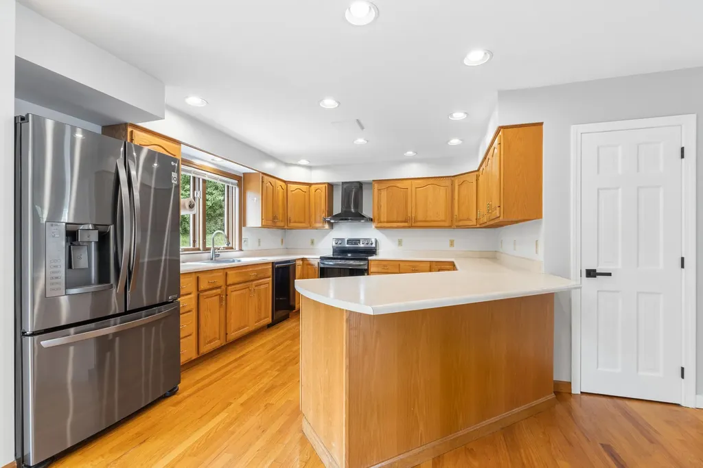 3 Abby Lane Biddeford ME 04005