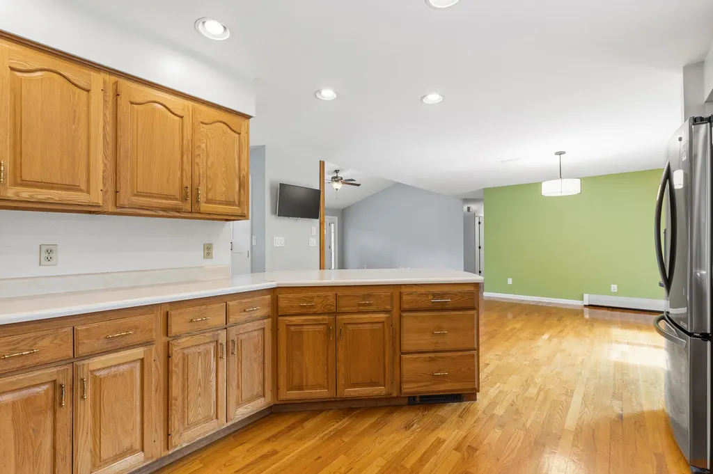 3 Abby Lane Biddeford ME 04005