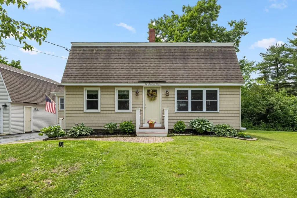 212 Prospect Street Westbrook ME 04092