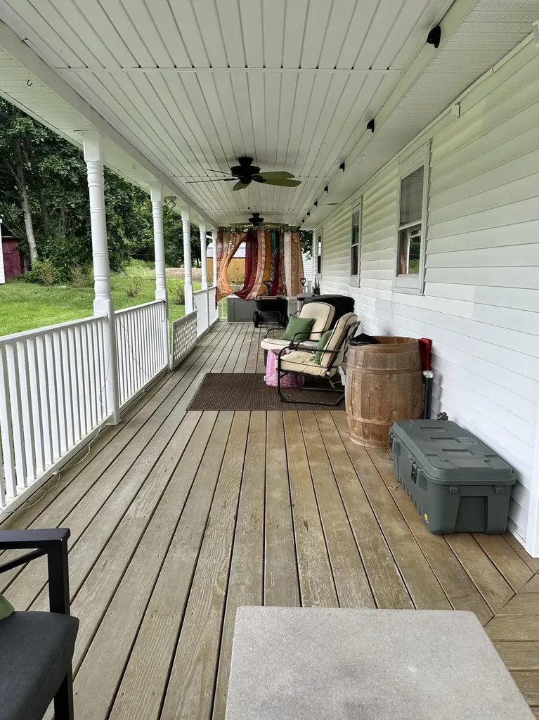 348 Main Road Eddington ME 04428