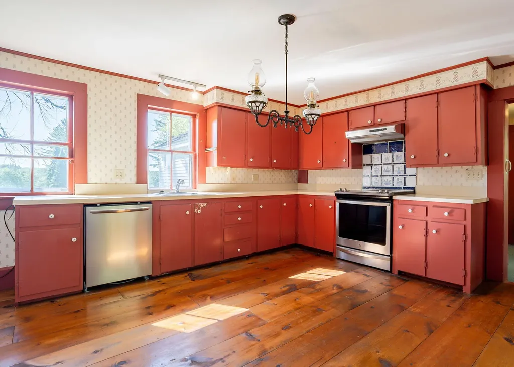 93 Country Club Road Hollis ME 04042