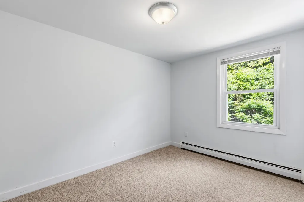 7 Sunrise Street Standish ME 04084