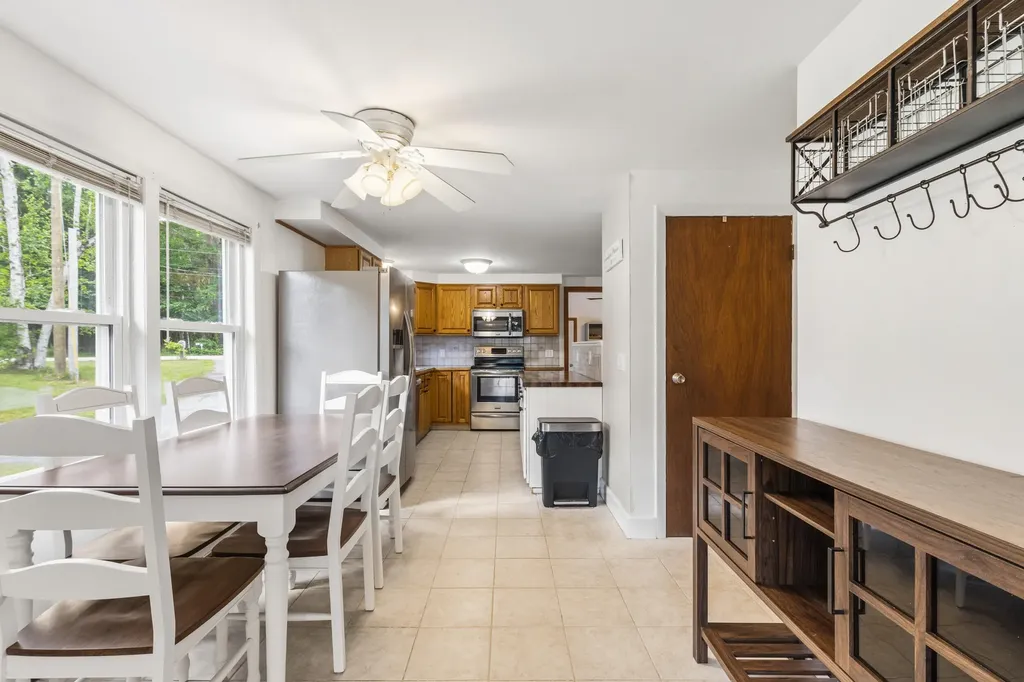 7 Sunrise Street Standish ME 04084