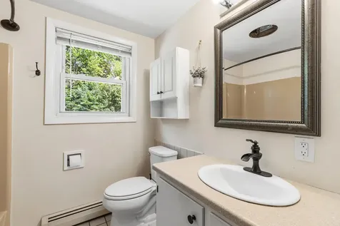 7 Sunrise Street Standish ME 04084