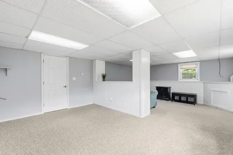 7 Sunrise Street Standish ME 04084