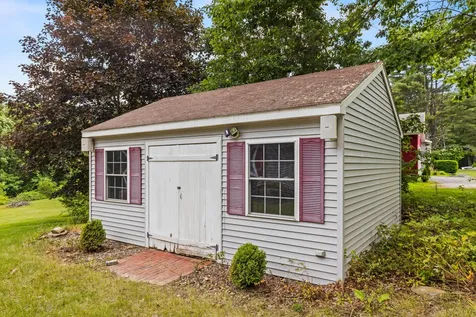 7 Sunrise Street Standish ME 04084