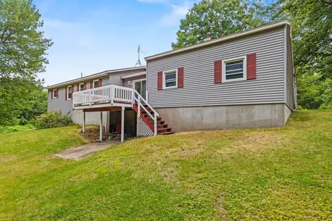 7 Sunrise Street Standish ME 04084
