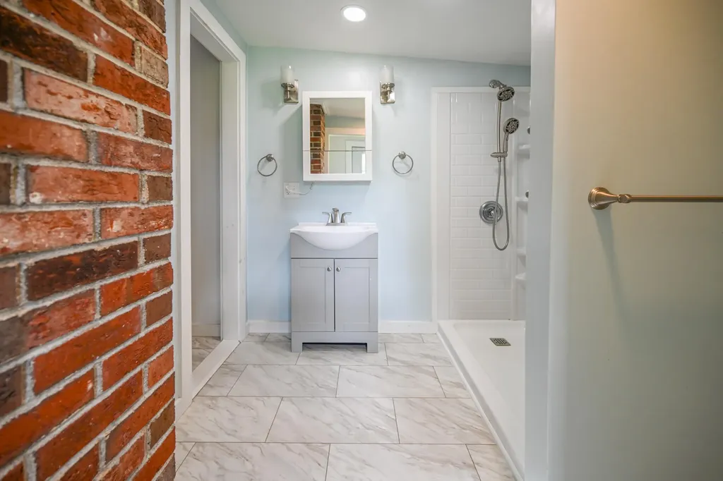 84 Federal Road Parsonsfield ME 04047