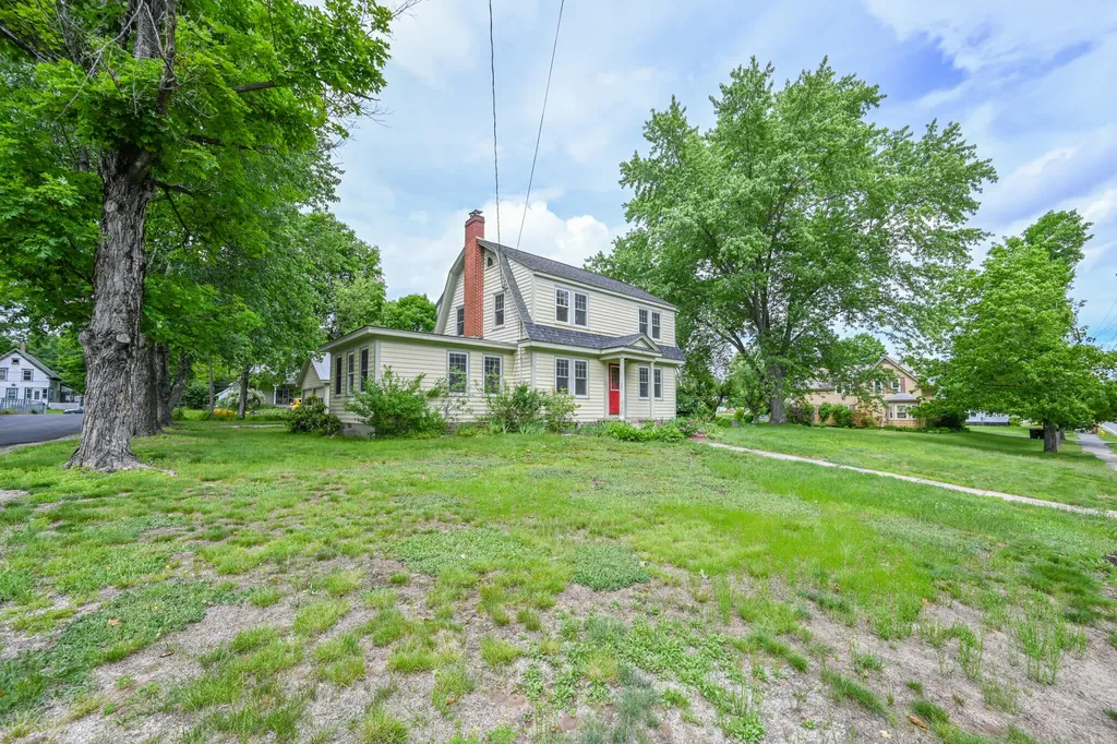 84 Federal Road Parsonsfield ME 04047