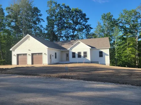 20 Eastern Lane Standish ME 04084