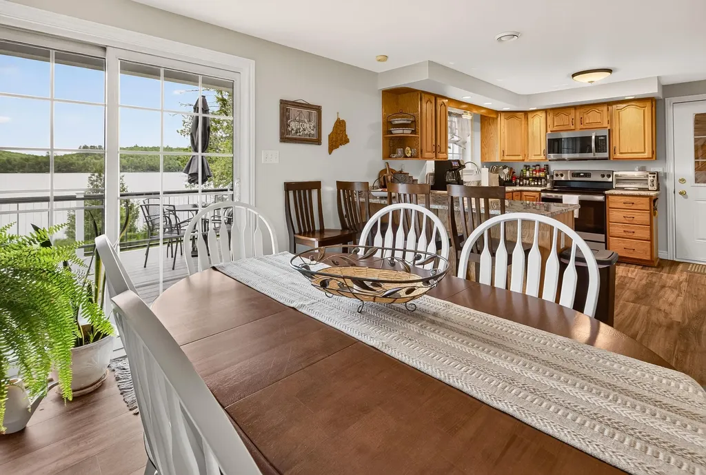 14 Autumn Lane Lincoln ME 04457