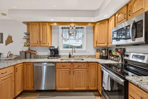 14 Autumn Lane Lincoln ME 04457