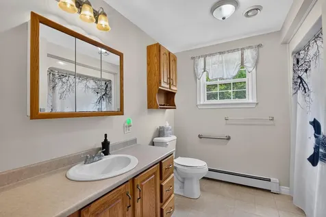 14 Autumn Lane Lincoln ME 04457