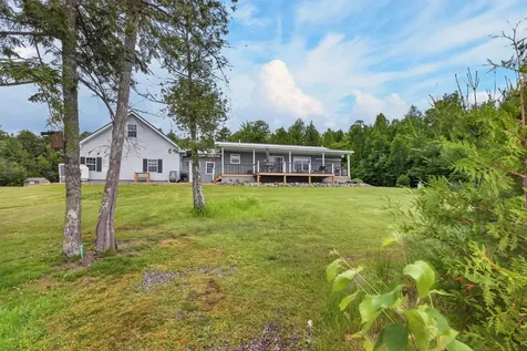14 Autumn Lane Lincoln ME 04457
