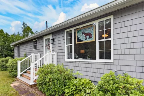 14 Autumn Lane Lincoln ME 04457