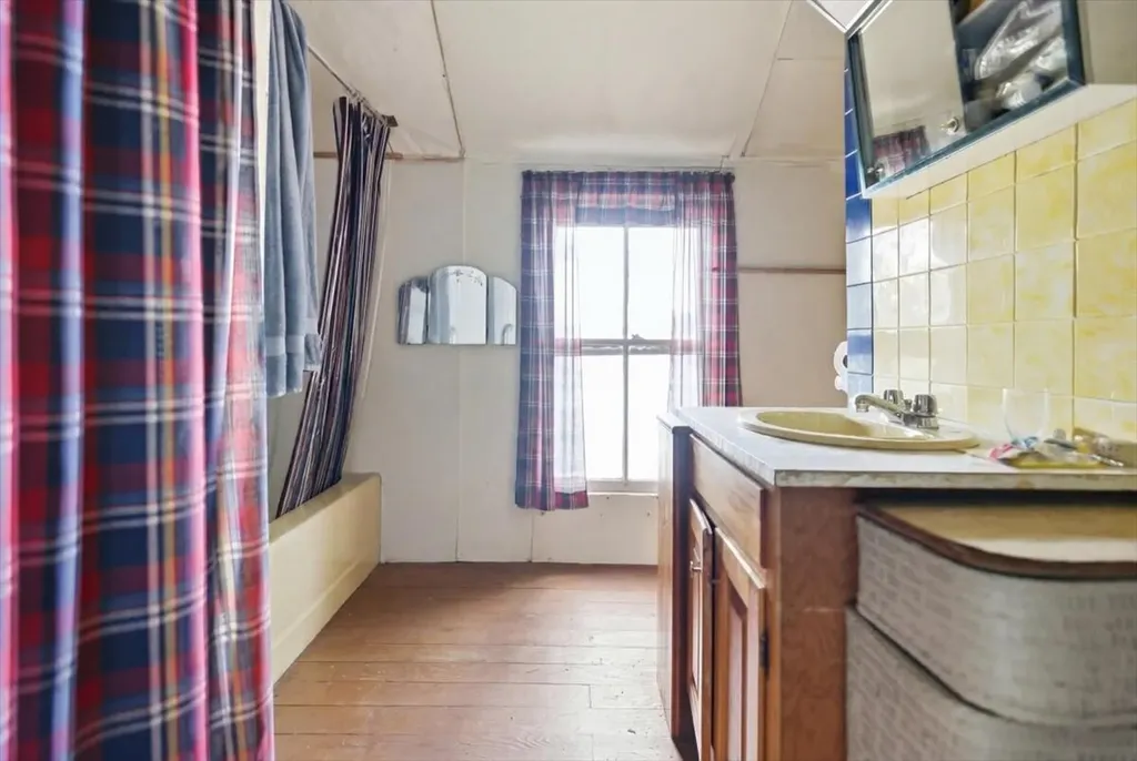 260 Memorial Drive Winthrop ME 04364