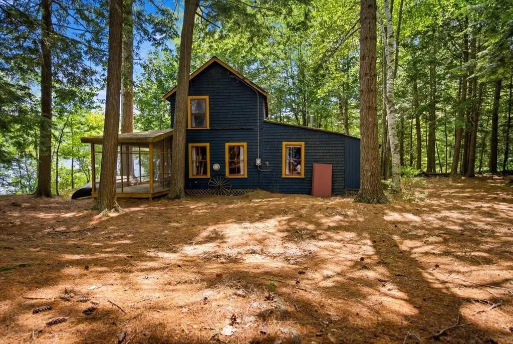260 Memorial Drive Winthrop ME 04364