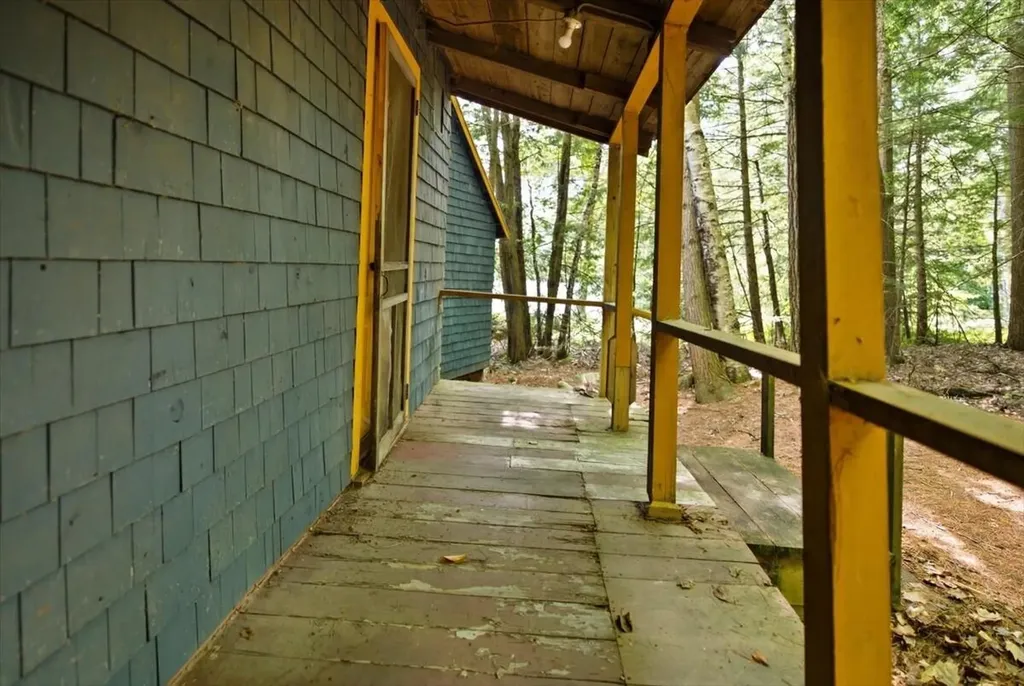 260 Memorial Drive Winthrop ME 04364