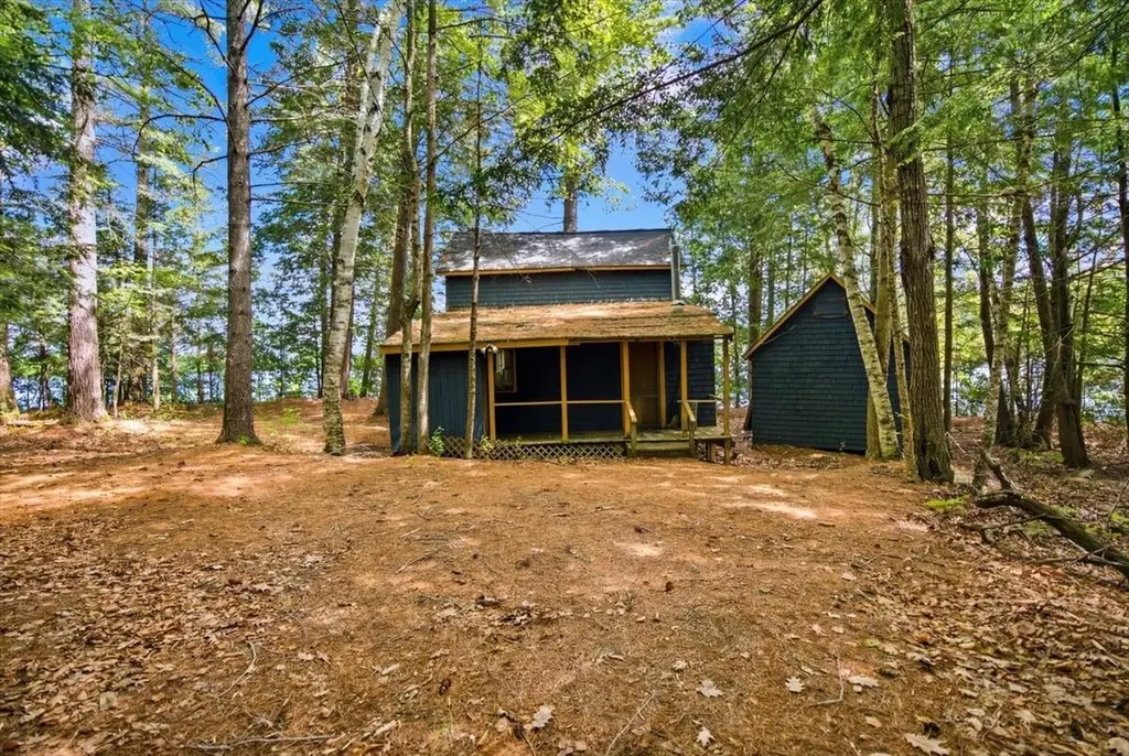 260 Memorial Drive Winthrop ME 04364