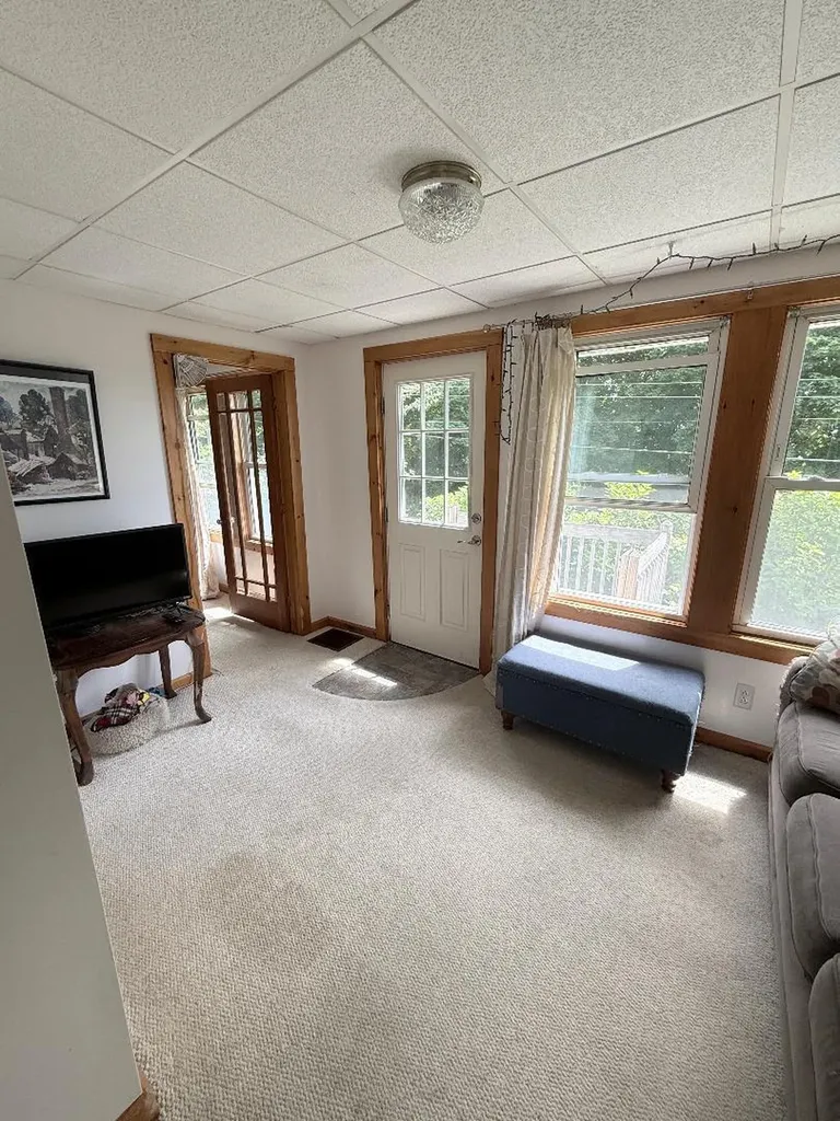 64 Oxford Street Augusta ME 04330