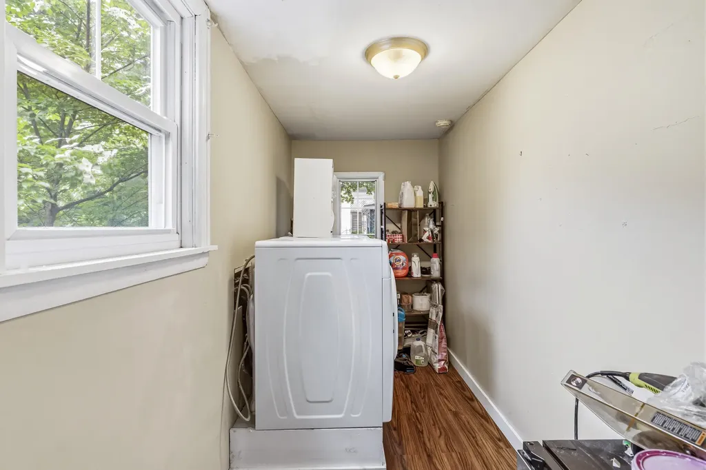 39 Union Street Biddeford ME 04005