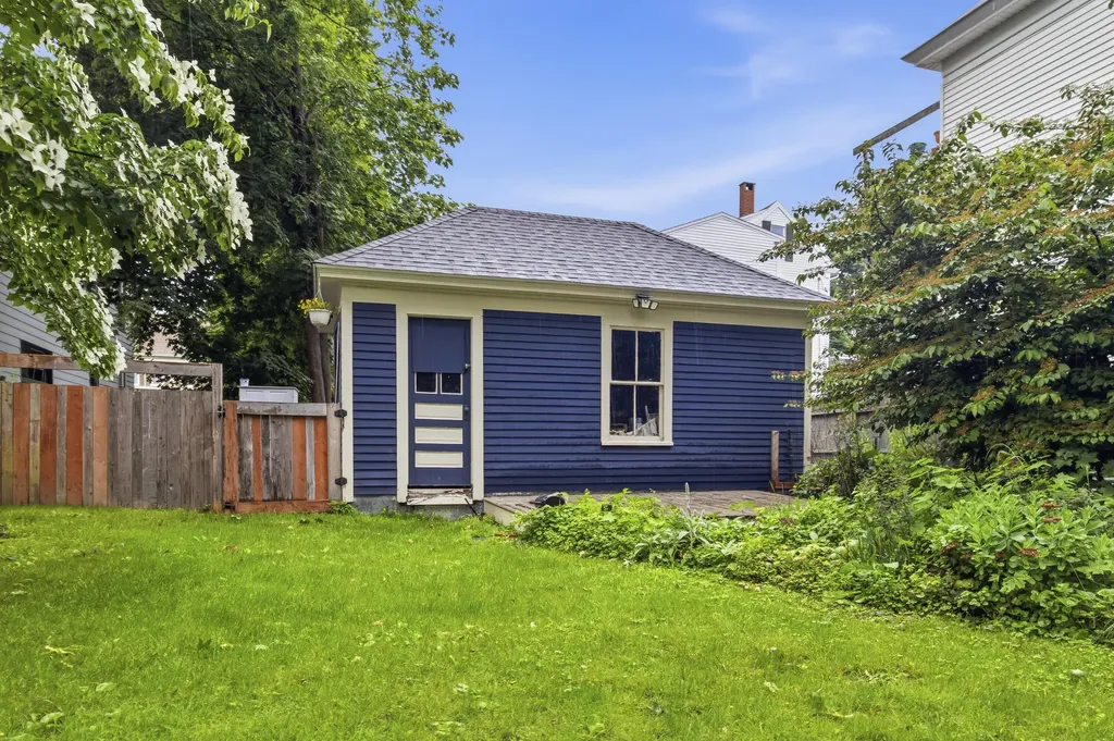 39 Union Street Biddeford ME 04005
