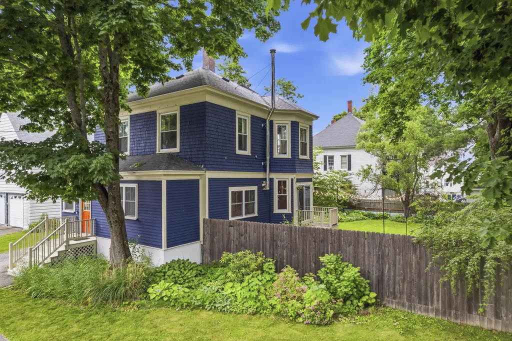 39 Union Street Biddeford ME 04005
