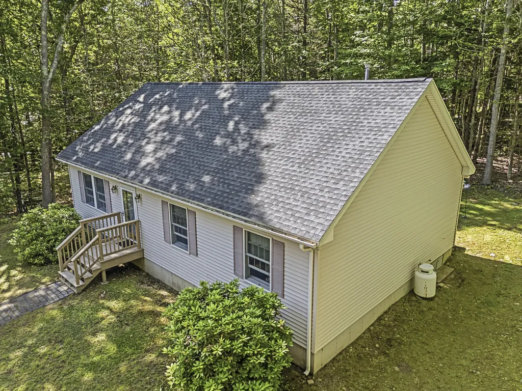 4 Mckenna Lane York ME 03909