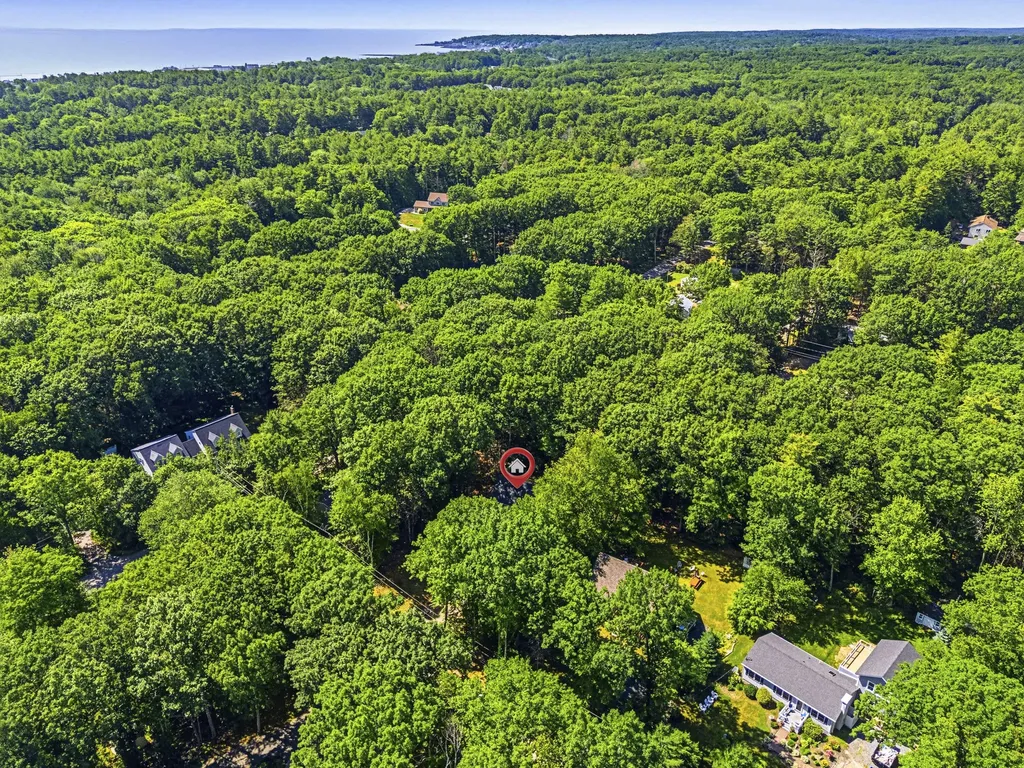4 Mckenna Lane York ME 03909