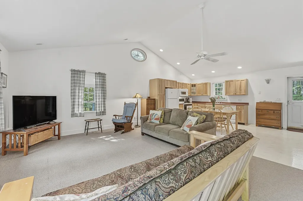 4 Mckenna Lane York ME 03909