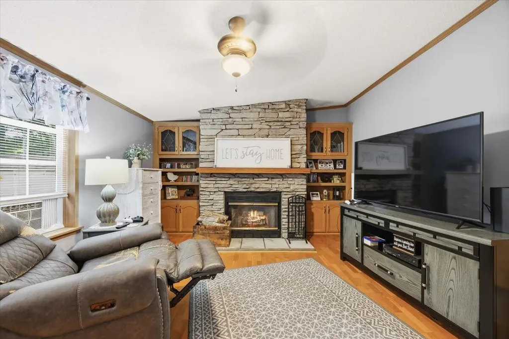 271 Mountain Road Arundel ME 04046