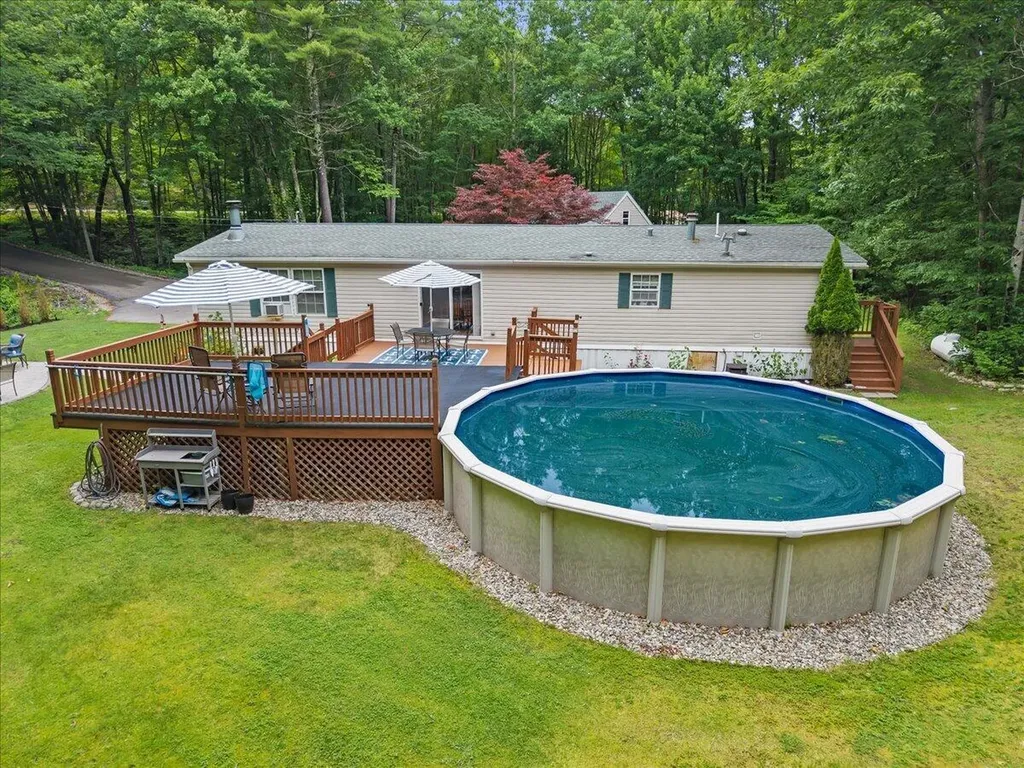 271 Mountain Road Arundel ME 04046