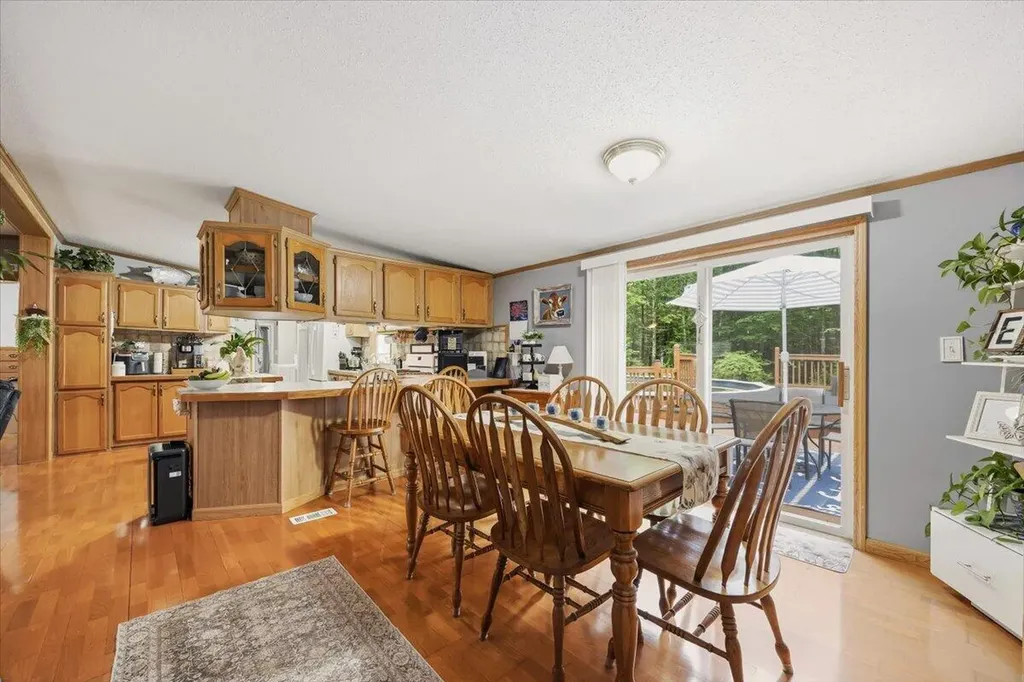 271 Mountain Road Arundel ME 04046