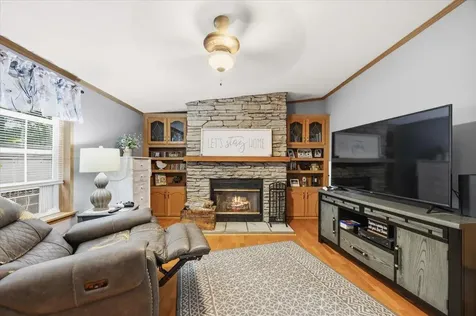 271 Mountain Road Arundel ME 04046