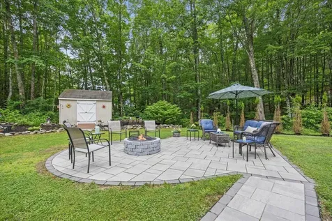 271 Mountain Road Arundel ME 04046