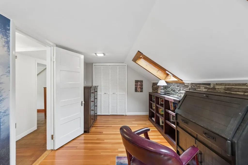 337 Route 133 Winthrop ME 04364
