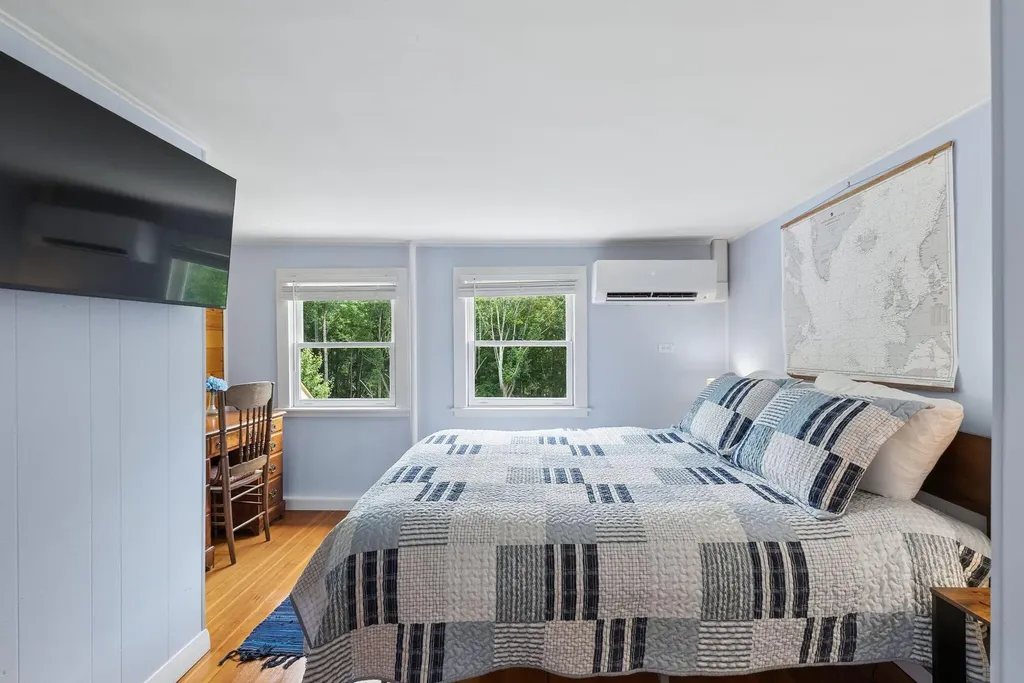337 Route 133 Winthrop ME 04364