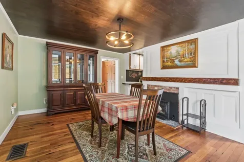337 Route 133 Winthrop ME 04364
