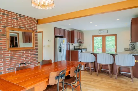 60 Oak Creek Buxton ME 04093